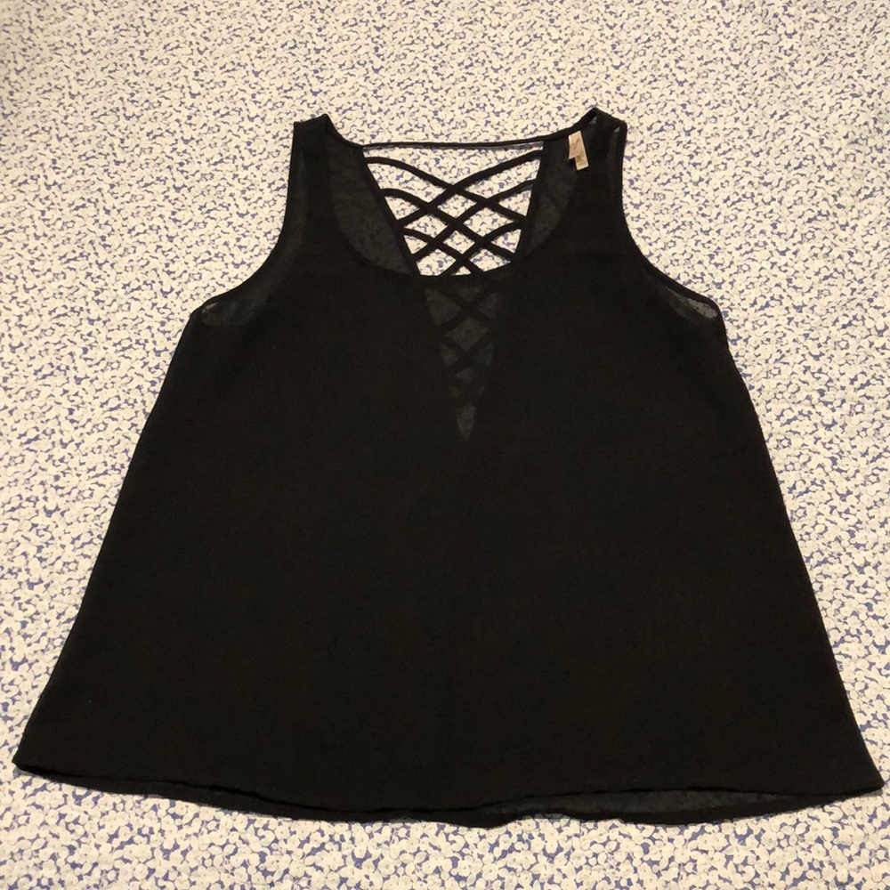 Deep V Back Black Tank Top Size: L